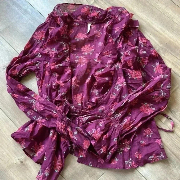 Free People Amanda Ruffle Floral Wrap Top in Sultry Combo Sz XS - Picture 6 of 10